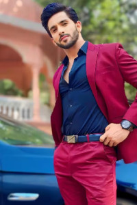Shehzada Dhami