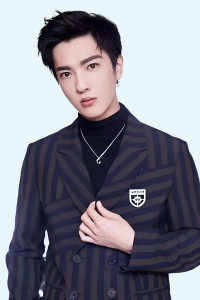 Leo Dong