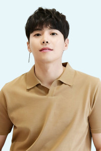 Park Eun Seok