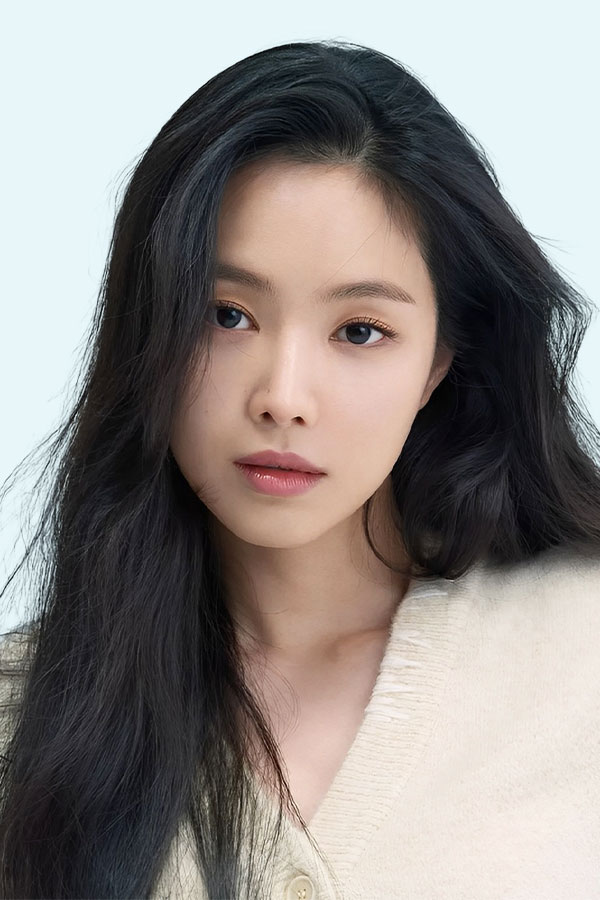 Son Na Eun