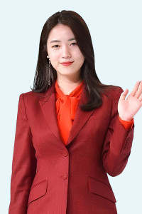 Ryu Hwa Young