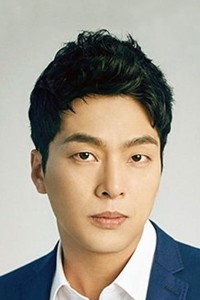 Yoon Hee Seok