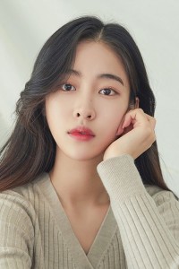 Song Ji Woo