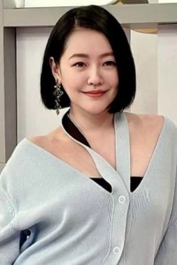 Dee Hsu
