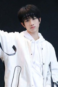 Ao Ziyi