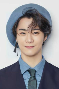 Moon Bin
