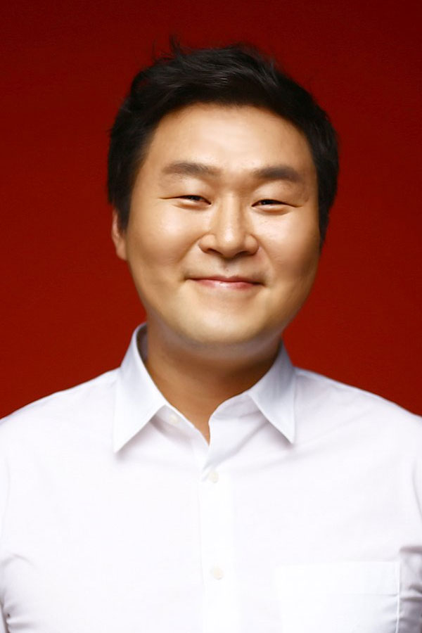 Yoon Gyung Ho