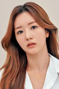 Yoon Bo Mi