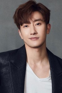 Zhou Mi