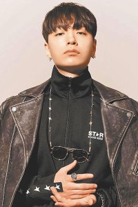 Simon D