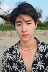Blue Pongtiwat Tangwancharoen