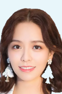 Vivian Sung
